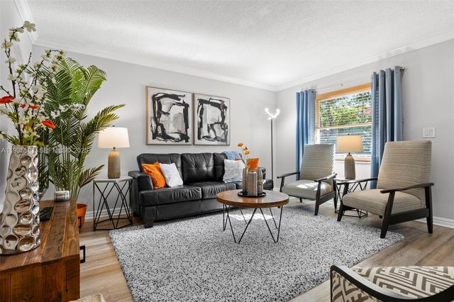 1125 NE 16th Pl 209, Fort Lauderdale, FL 33305