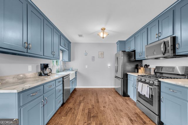 455 Lake View Drive, Lavonia, GA 30553