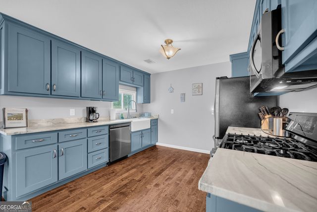 455 Lake View Drive, Lavonia, GA 30553