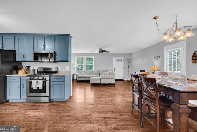 455 Lake View Drive, Lavonia, GA 30553