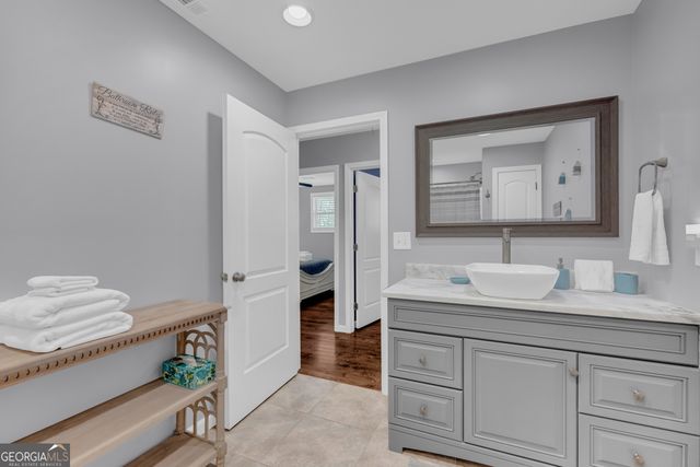 455 Lake View Drive, Lavonia, GA 30553