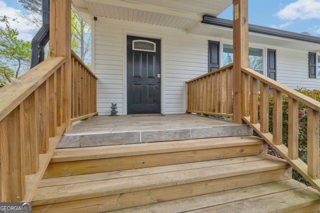 455 Lake View Drive, Lavonia, GA 30553