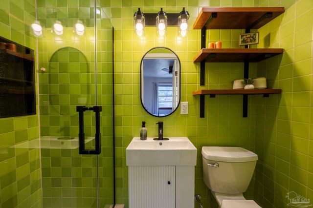 1228 Stow Ave, Pensacola, FL 32503