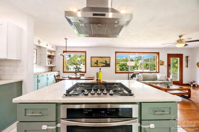 1228 Stow Ave, Pensacola, FL 32503