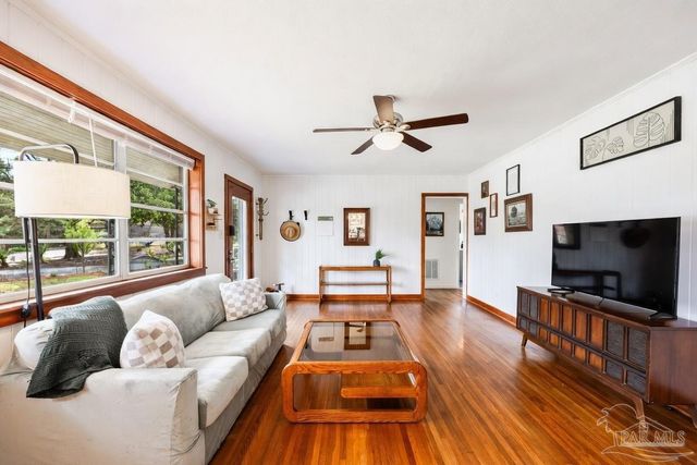 1228 Stow Ave, Pensacola, FL 32503