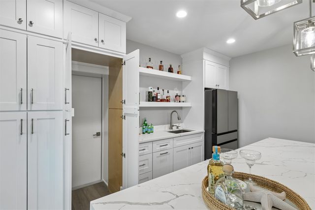 3962 NW 181st Street, Clive, IA 50325