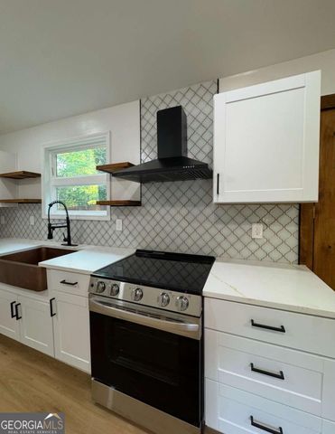 2363 Hi Roc Circle NE, Conyers, GA 30012