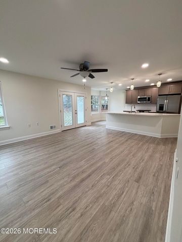 2 Sheffield Place, Forked River, NJ 08731