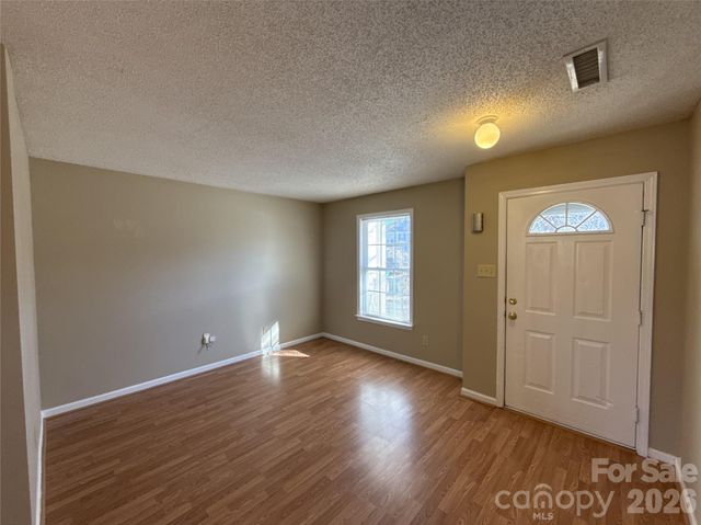 2043 Dunsmore Lane, Waxhaw, NC 28173