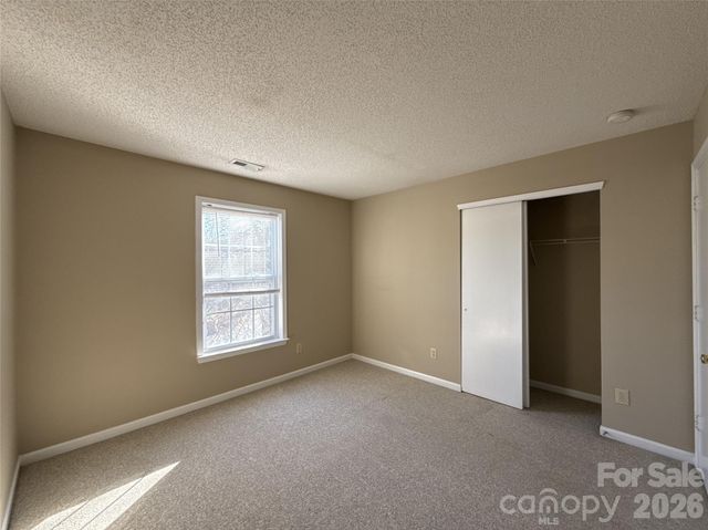 2043 Dunsmore Lane, Waxhaw, NC 28173