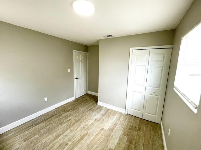 8310 CROTON AVENUE, Tampa, FL 33619