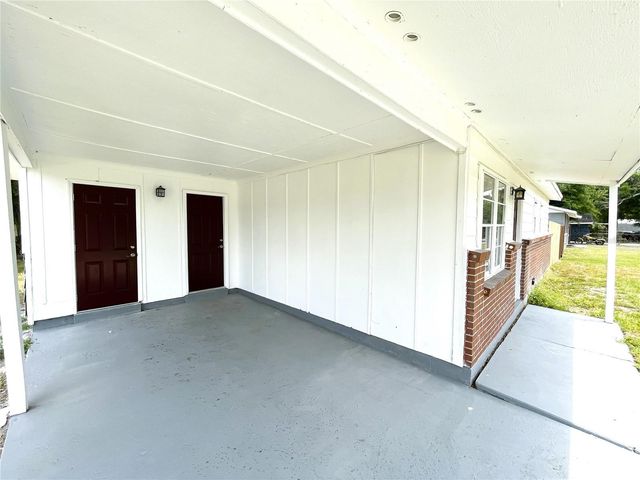 8310 CROTON AVENUE, Tampa, FL 33619