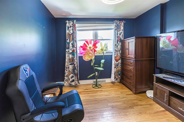 12081 ANGLING Road, Edinboro, PA 16412