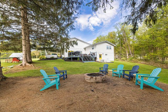 12081 ANGLING Road, Edinboro, PA 16412