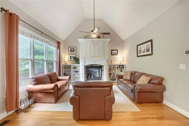 1182 Beebe Lane SW, Marietta, GA 30064
