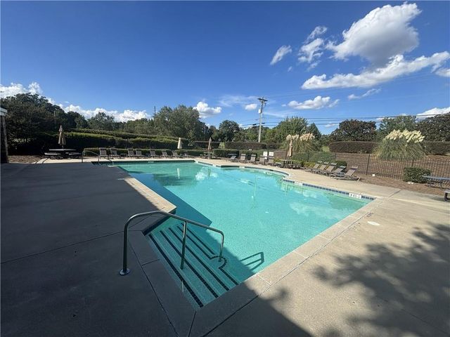 1182 Beebe Lane SW, Marietta, GA 30064
