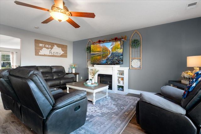 905 Cobble Drive, Richmond, KY 40475