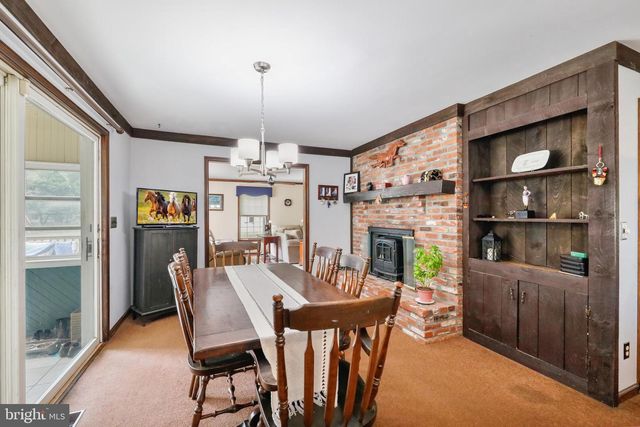 95 FOSTERTOWN RD, Lumberton, NJ 08048