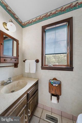 95 FOSTERTOWN RD, Lumberton, NJ 08048