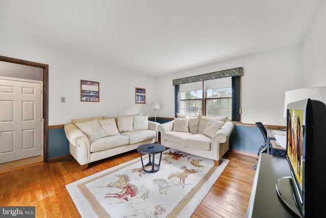 95 FOSTERTOWN RD, Lumberton, NJ 08048