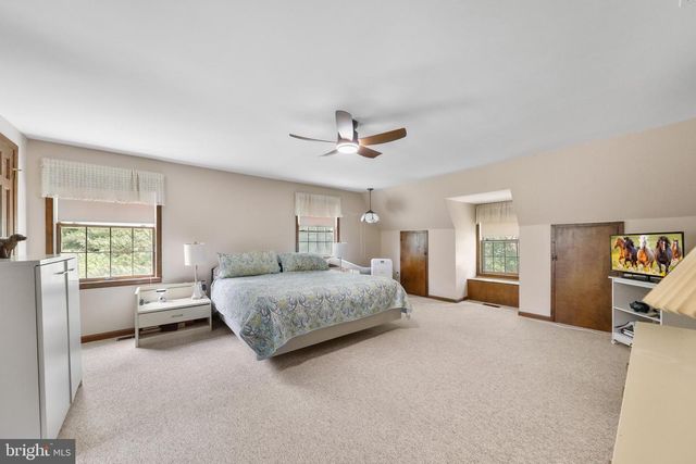95 FOSTERTOWN RD, Lumberton, NJ 08048