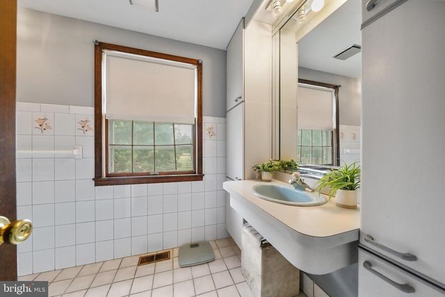 95 FOSTERTOWN RD, Lumberton, NJ 08048