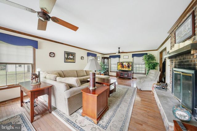 95 FOSTERTOWN RD, Lumberton, NJ 08048