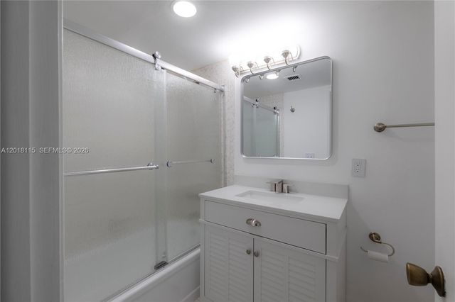 2851 NE 183rd Street 504E, Aventura, FL 33160