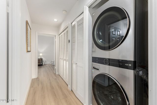 6232 N 30th Place, Phoenix, AZ 85016