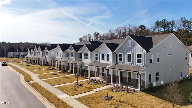 373 Fosterton Cottage Way, Raleigh, NC 27603