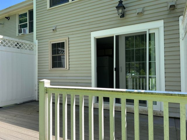 45 Woodland Green, Rochester, NH 03868
