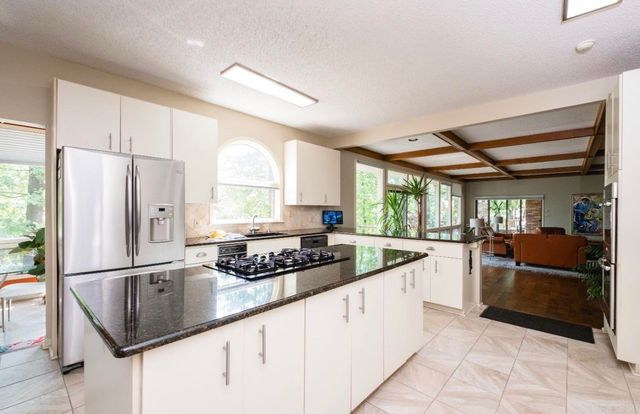 13505 Saddle Hill Drive, Little Rock, AR 72212