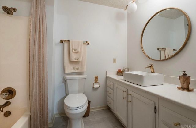 13505 Saddle Hill Drive, Little Rock, AR 72212