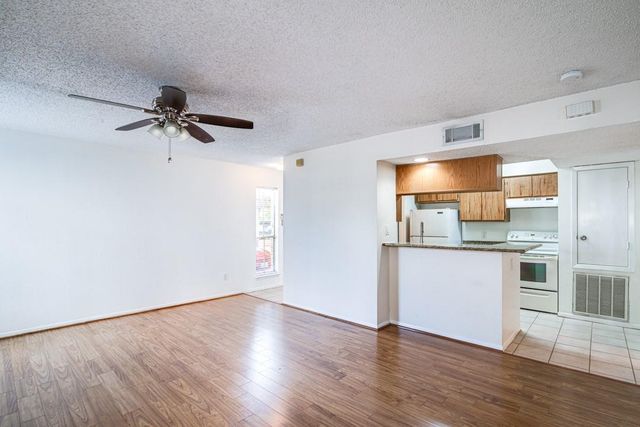 3919 Fairmont Parkway 177, Pasadena, TX 77504