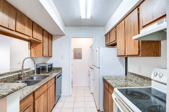 3919 Fairmont Parkway 177, Pasadena, TX 77504
