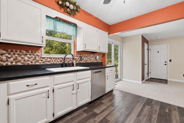 242 Devon Road, Delaware, OH 43015
