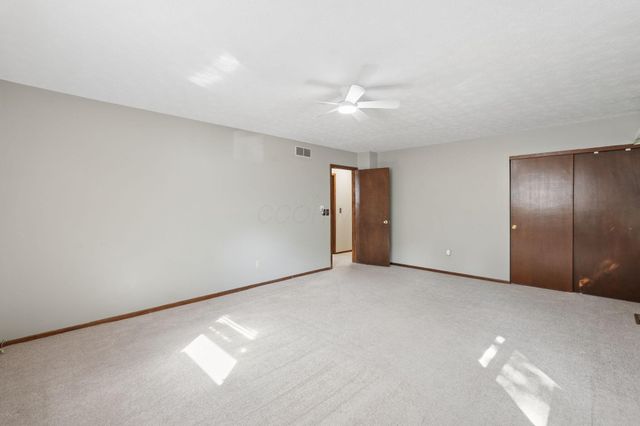 242 Devon Road, Delaware, OH 43015
