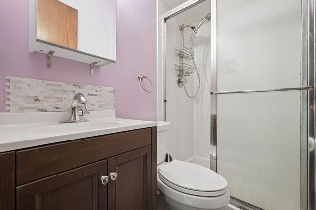 242 Devon Road, Delaware, OH 43015