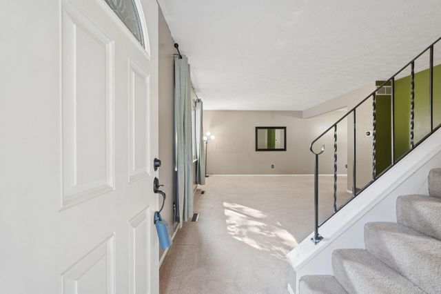 242 Devon Road, Delaware, OH 43015
