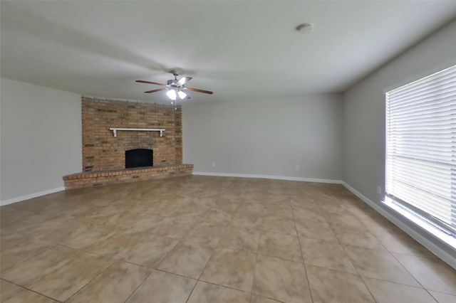 5030 Ridgecreek Drive, Houston, TX 77053