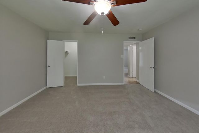 5030 Ridgecreek Drive, Houston, TX 77053