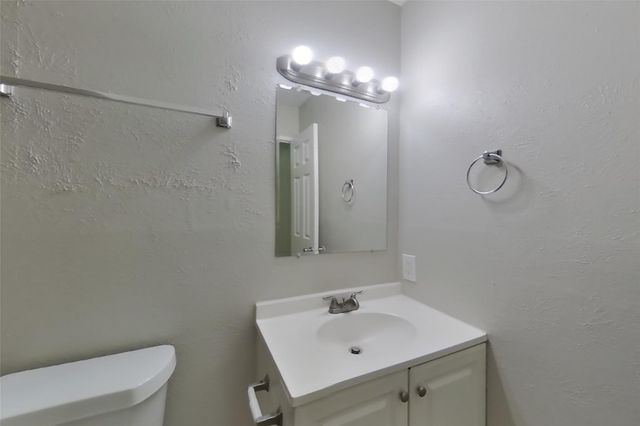 5030 Ridgecreek Drive, Houston, TX 77053