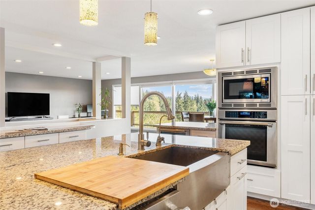 11401 SE 326th Place, Auburn, WA 98092