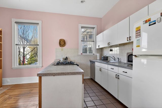 51 Cherry St 1, Lynn, MA 01902