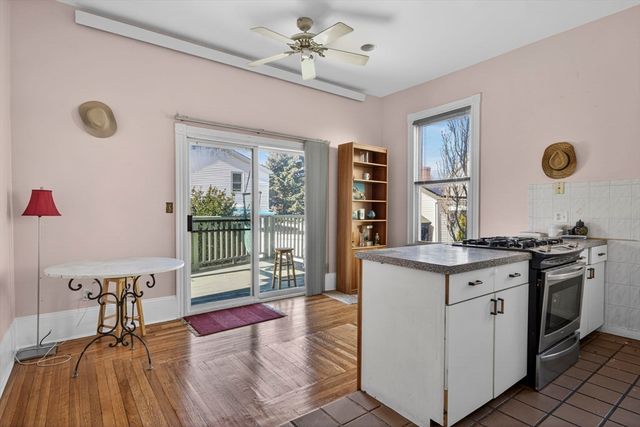 51 Cherry St 1, Lynn, MA 01902