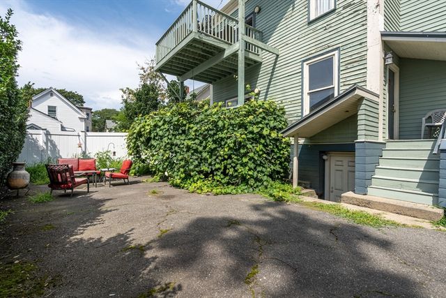 51 Cherry St 1, Lynn, MA 01902