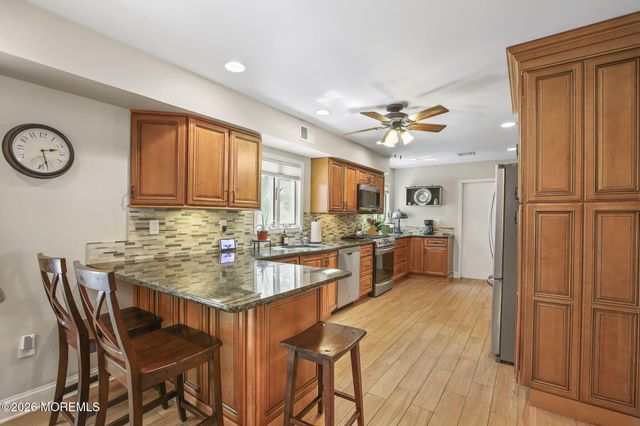 384 Taylors Mills Road, Manalapan, NJ 07726