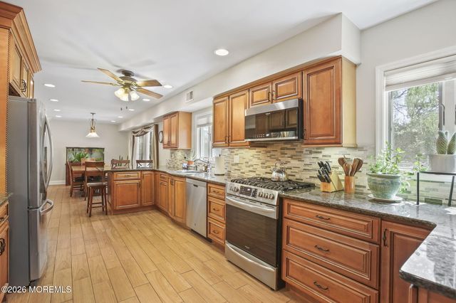 384 Taylors Mills Road, Manalapan, NJ 07726