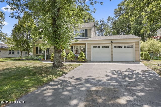 384 Taylors Mills Road, Manalapan, NJ 07726