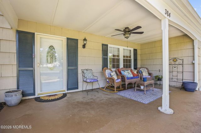 384 Taylors Mills Road, Manalapan, NJ 07726